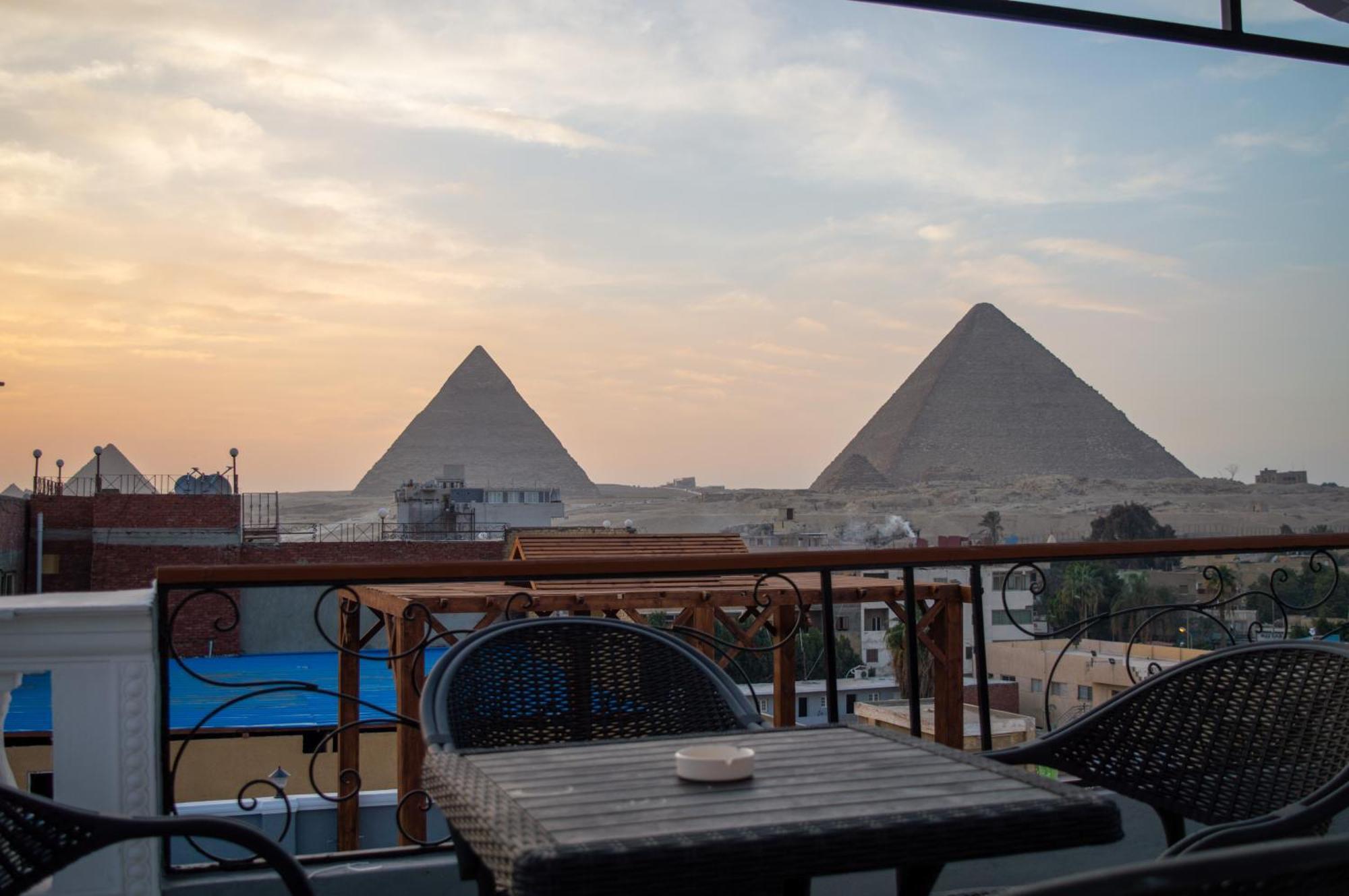 Pyramids Gate Hotel Kafret el-Gabal Exterior foto