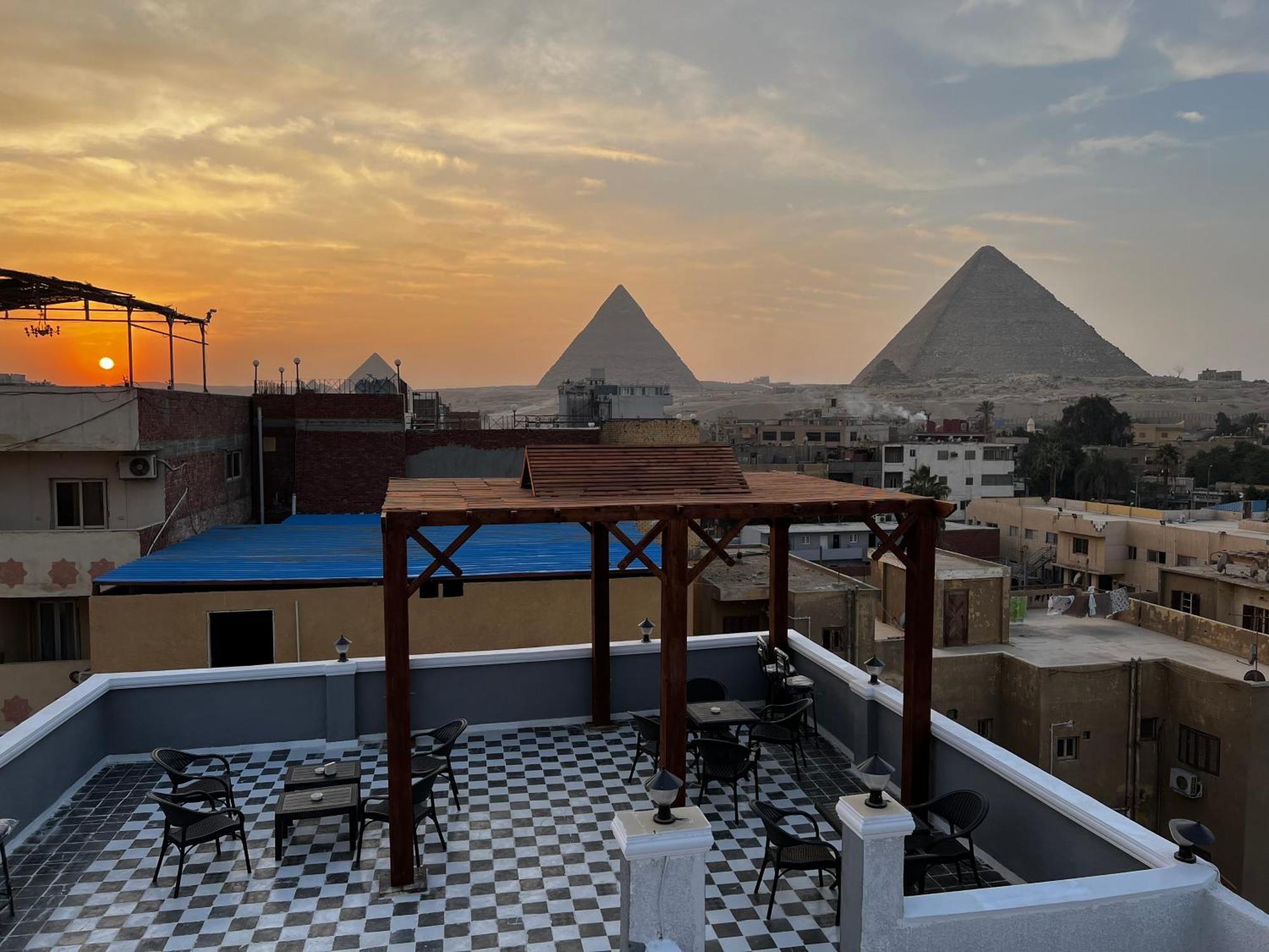 Pyramids Gate Hotel Kafret el-Gabal Exterior foto